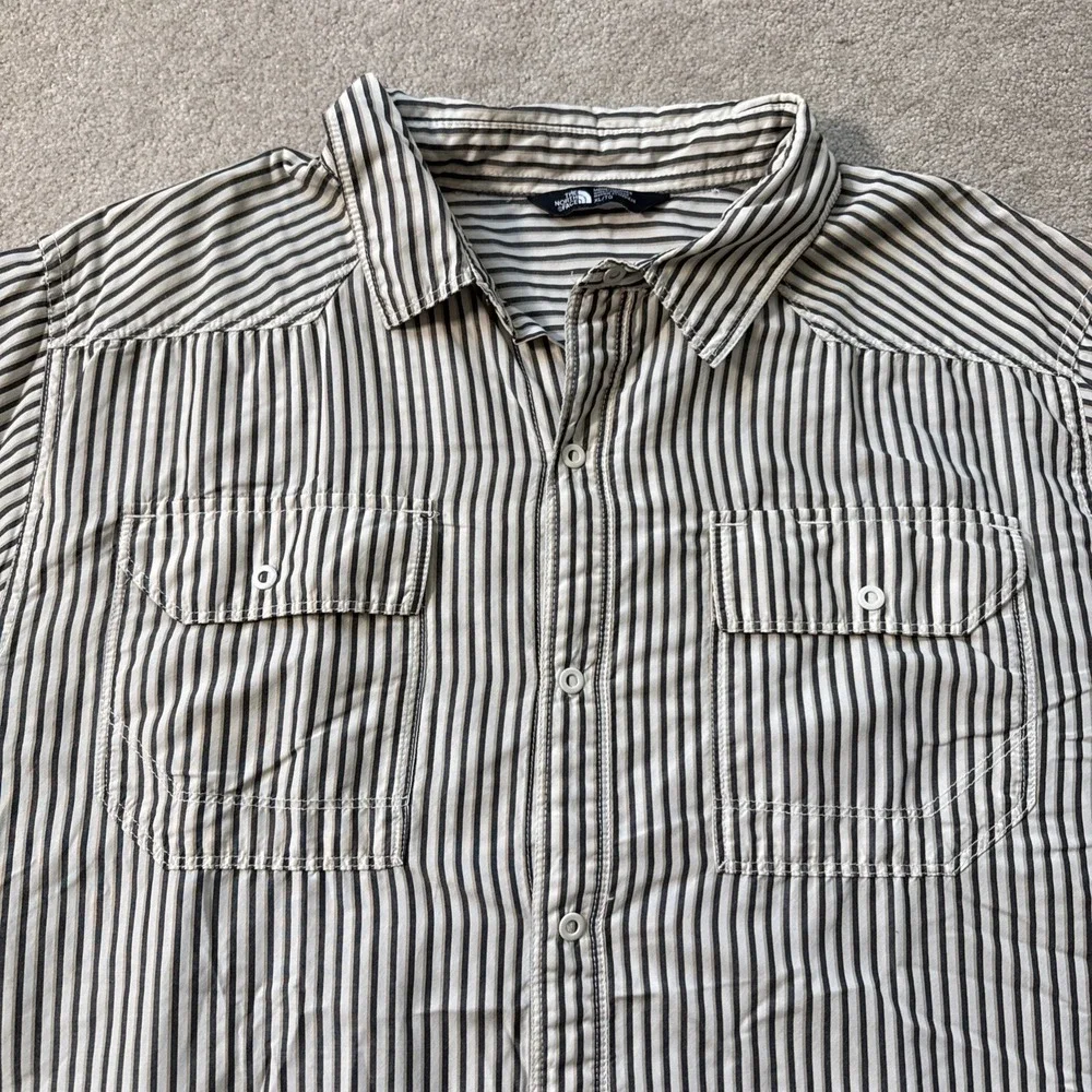 THE NORTH FACE Striped Short Sleeve Shirt Men's Sz XL Snap Button Outdoors Retro